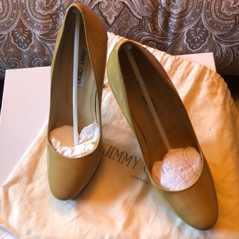 Nude Jimmy Choo